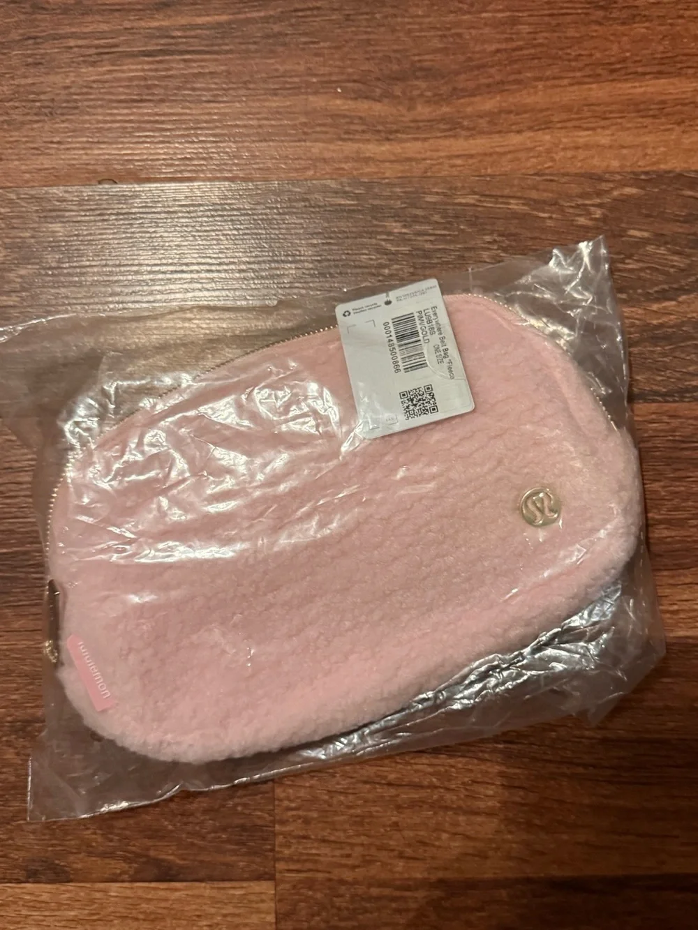 Lululemon Women's Pink Faux-Fur belt Bag